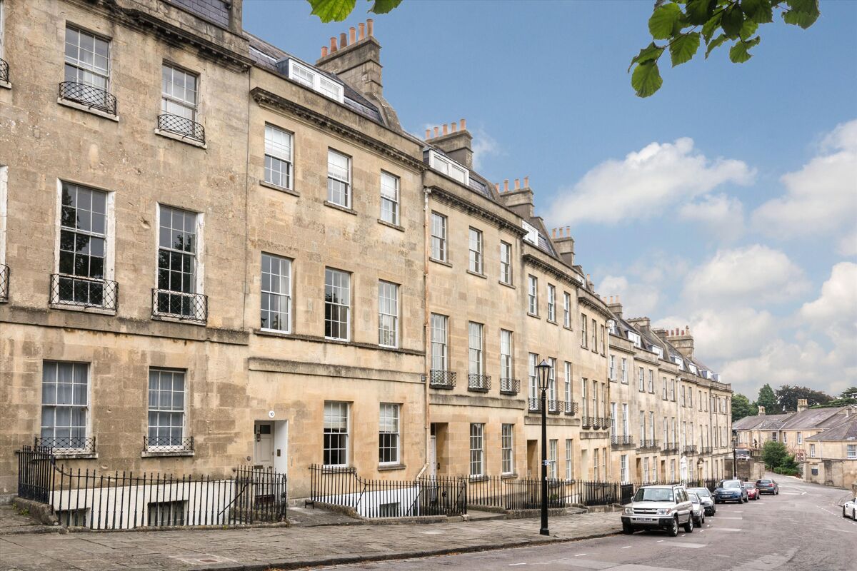 house for sale in Lansdown Place East, Bath, Somerset, BA1 CHO190130