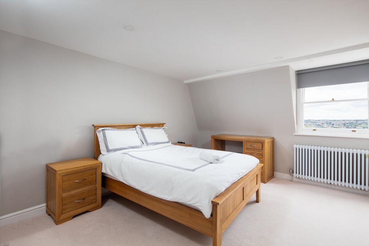 house for sale in Lansdown Place East, Bath, Somerset, BA1 CHO190130