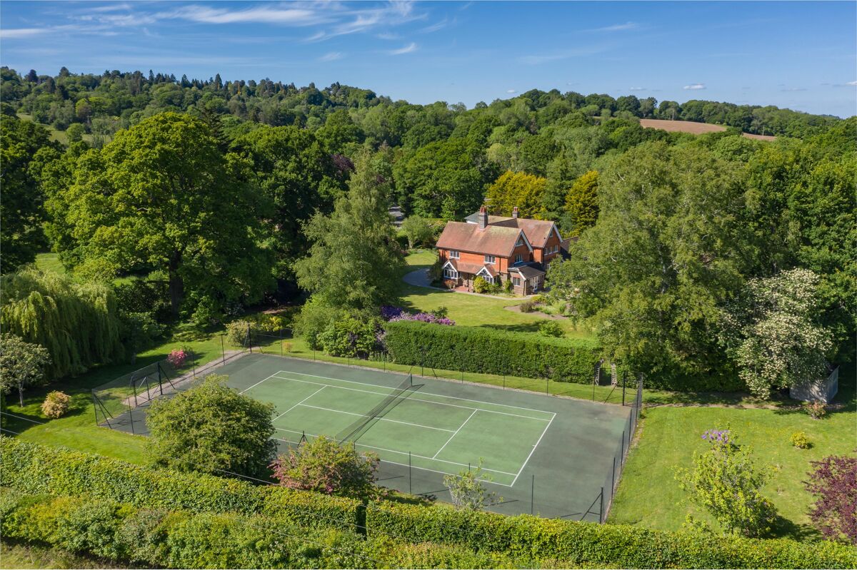 house for sale in Holdfast Lane, Haslemere, Surrey, GU27 CHO200024