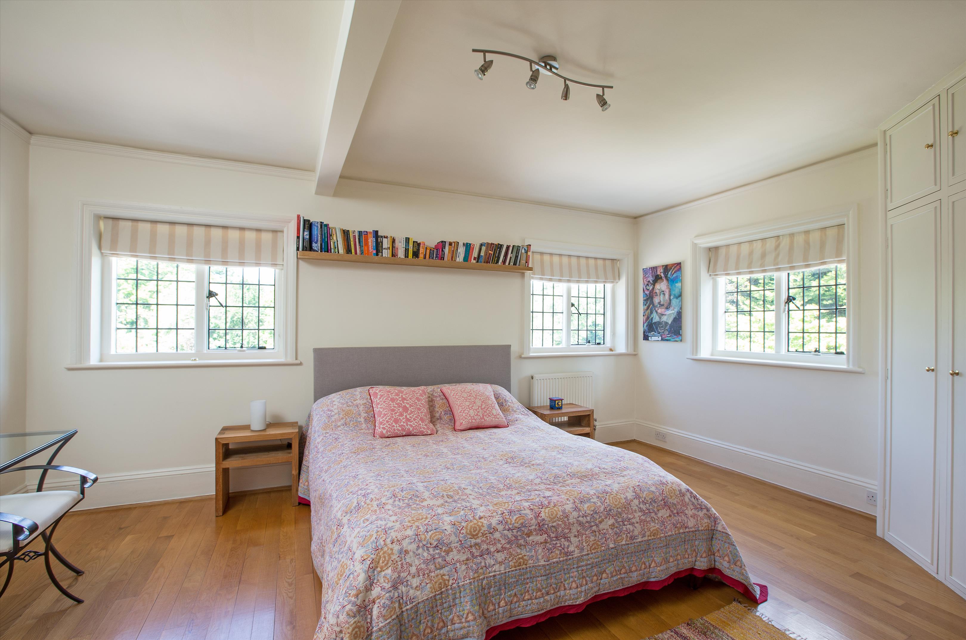 house for sale in Holdfast Lane, Haslemere, Surrey, GU27 CHO200024