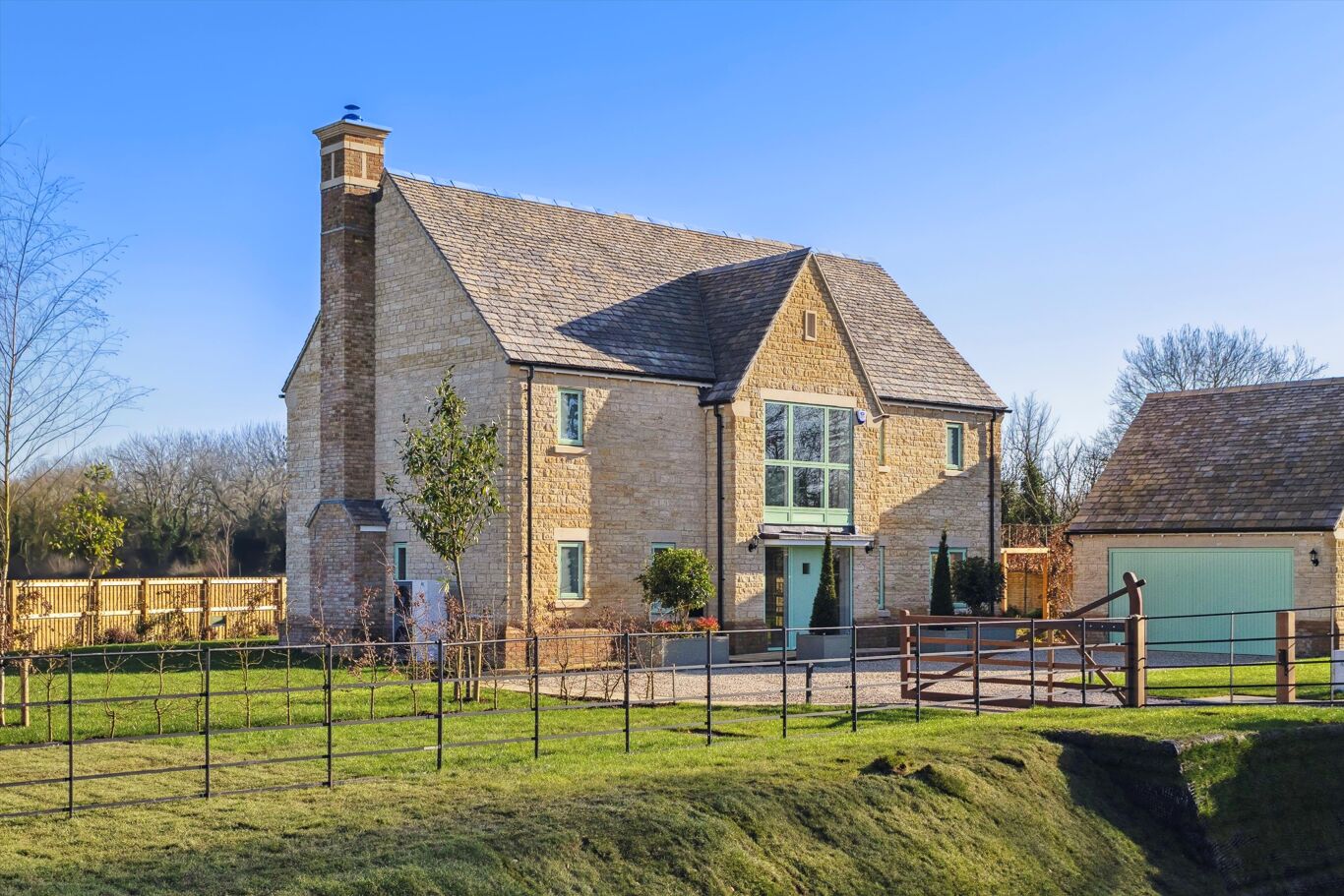 Image of King's Water, Ashton Keynes, Cirencester, SN6.