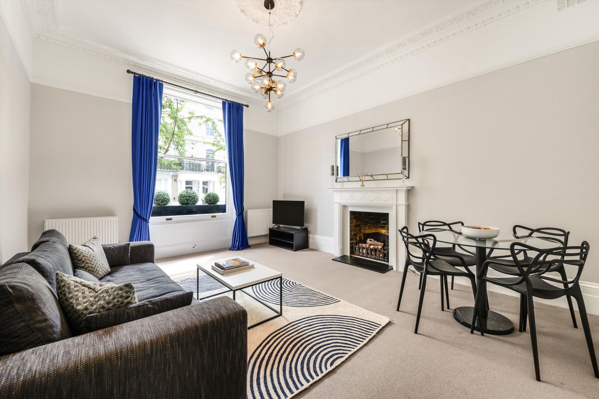 flat to rent in Cathcart Road, Chelsea, London, SW10 CHQ012124016