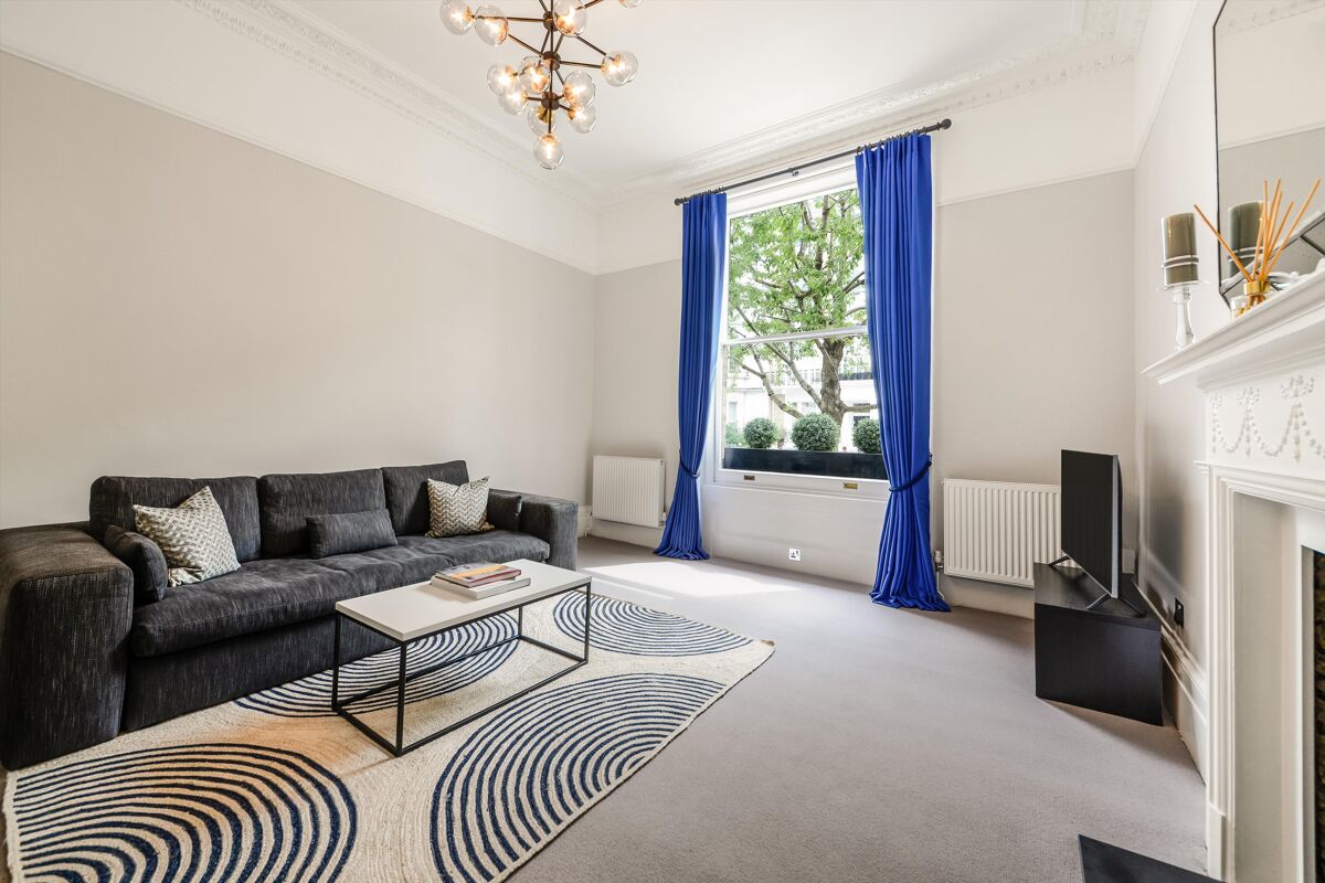 flat to rent in Cathcart Road, Chelsea, London, SW10 CHQ012124016 Knight Frank