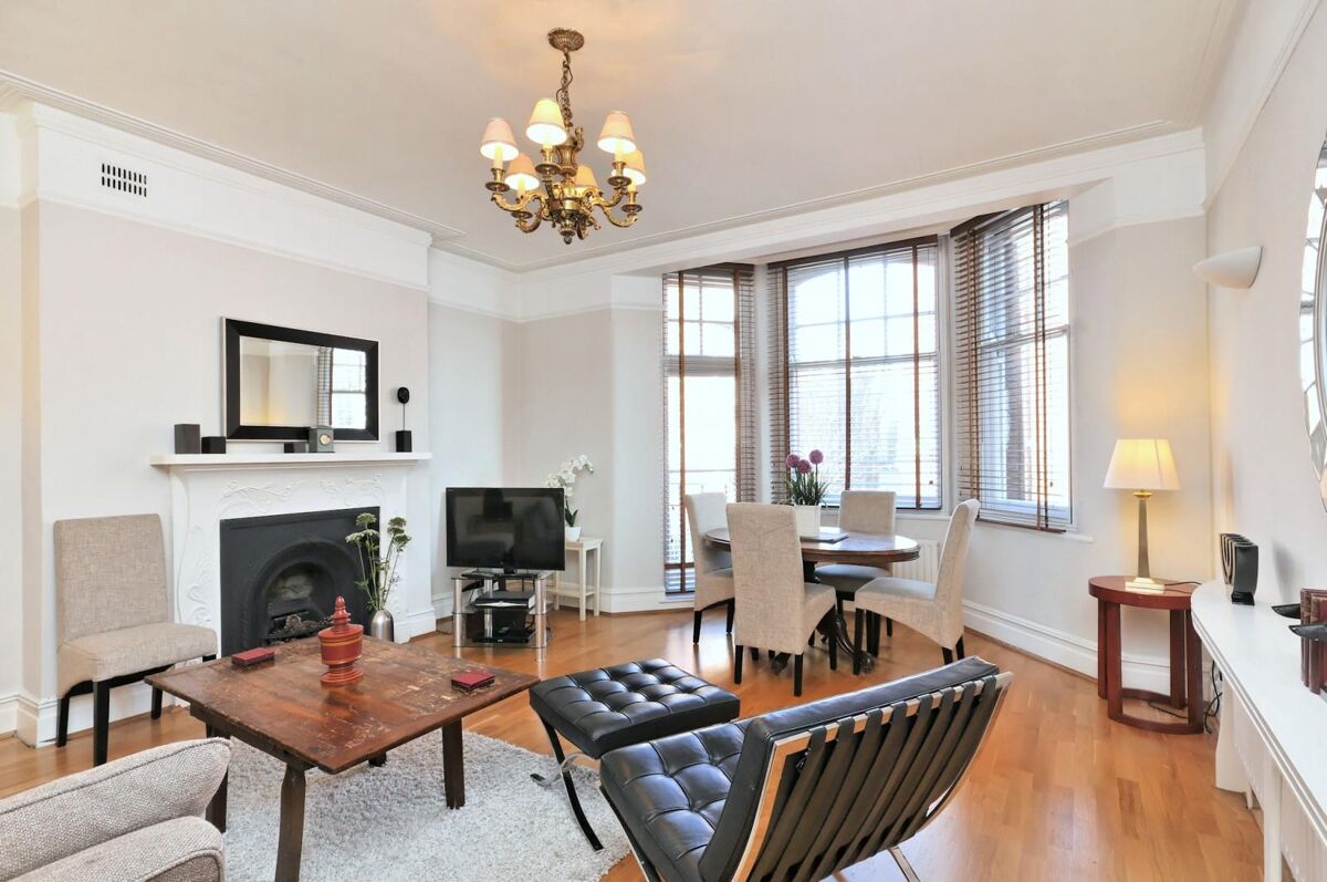 flat to rent in Beaufort Mansions, Chelsea, London, SW3 CHQ012179331