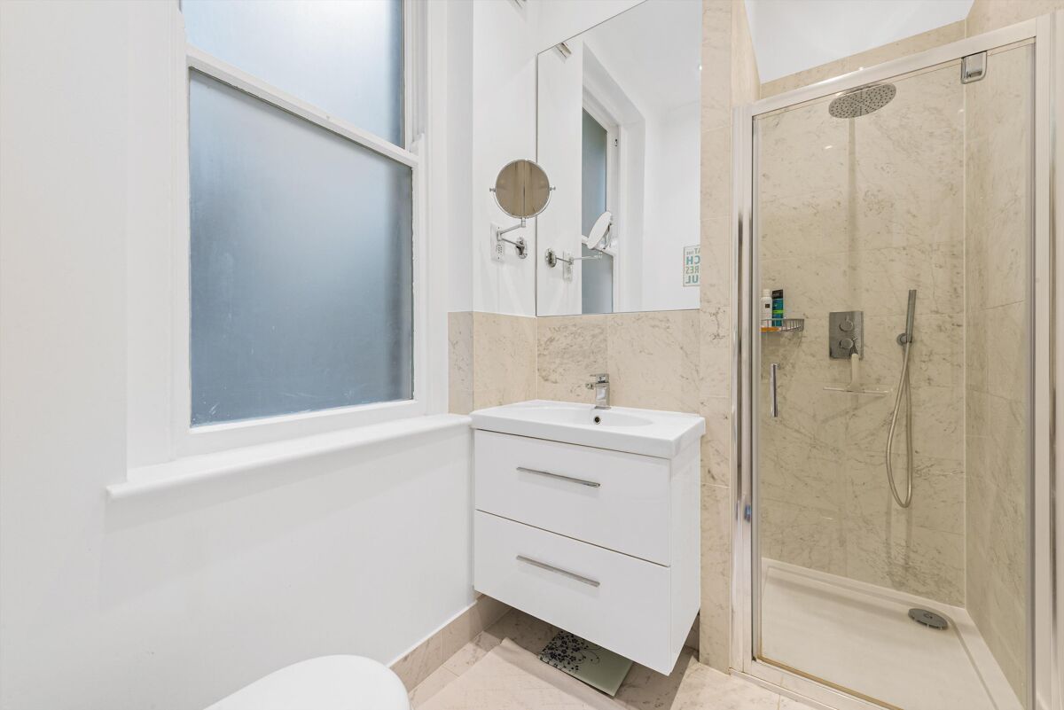 flat to rent in Beaufort Mansions, Chelsea, SW3 CHQ012187730 Knight