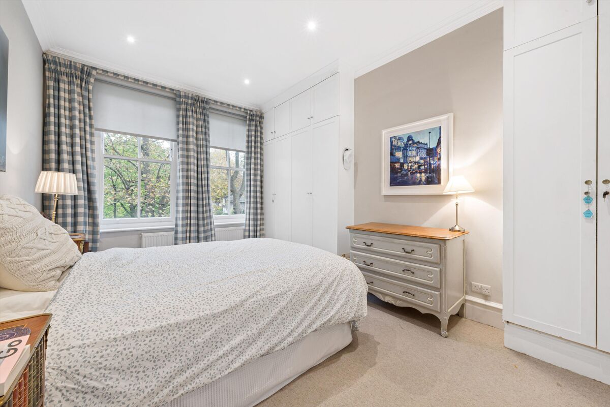 flat to rent in Beaufort Mansions, Chelsea, SW3 CHQ012187730 Knight