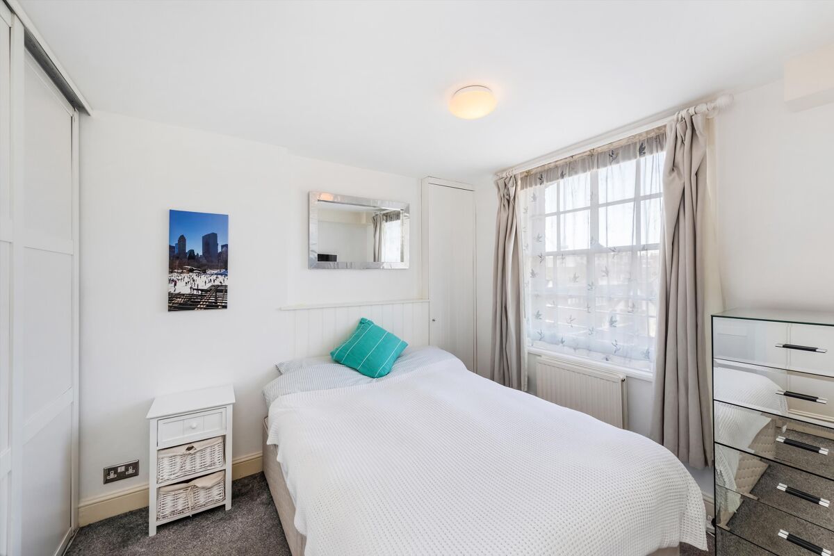 flat to rent in Kings Road, Chelsea, London, SW3 CHQ012196140
