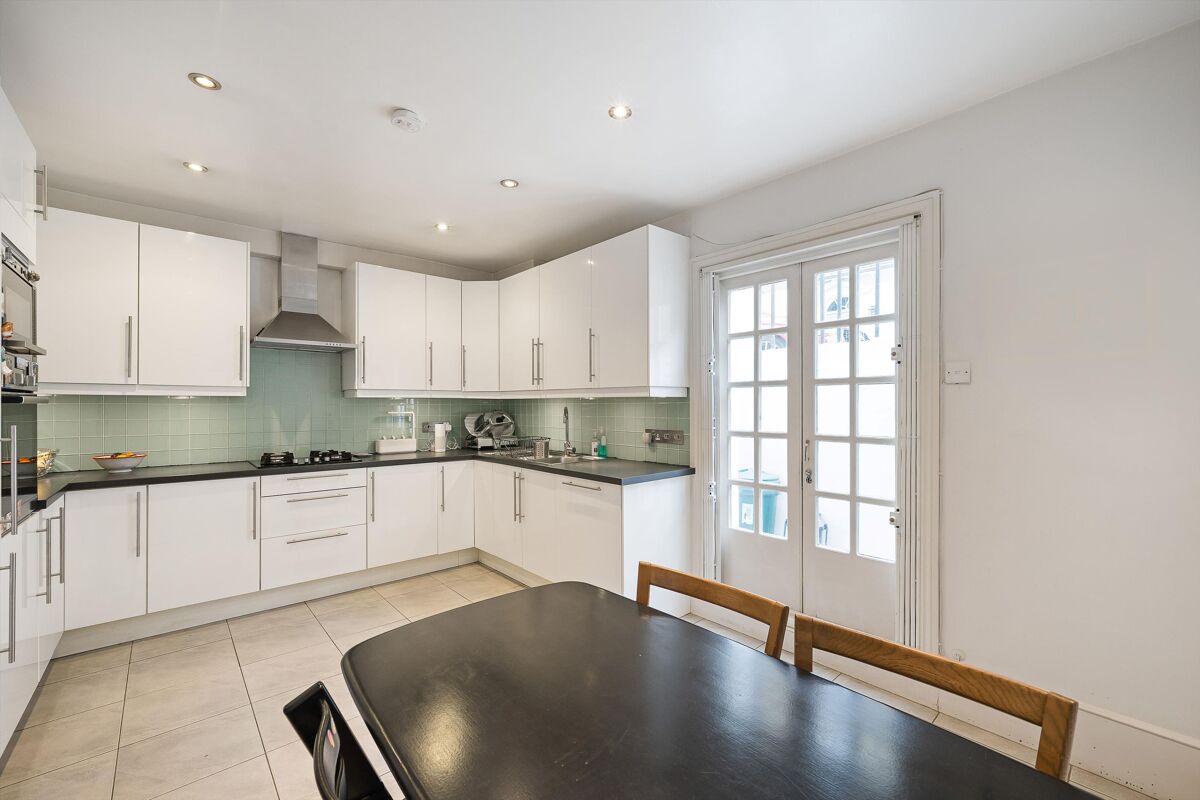 house to rent in Seymour Walk, London, SW10 CHQ012208671 Knight Frank