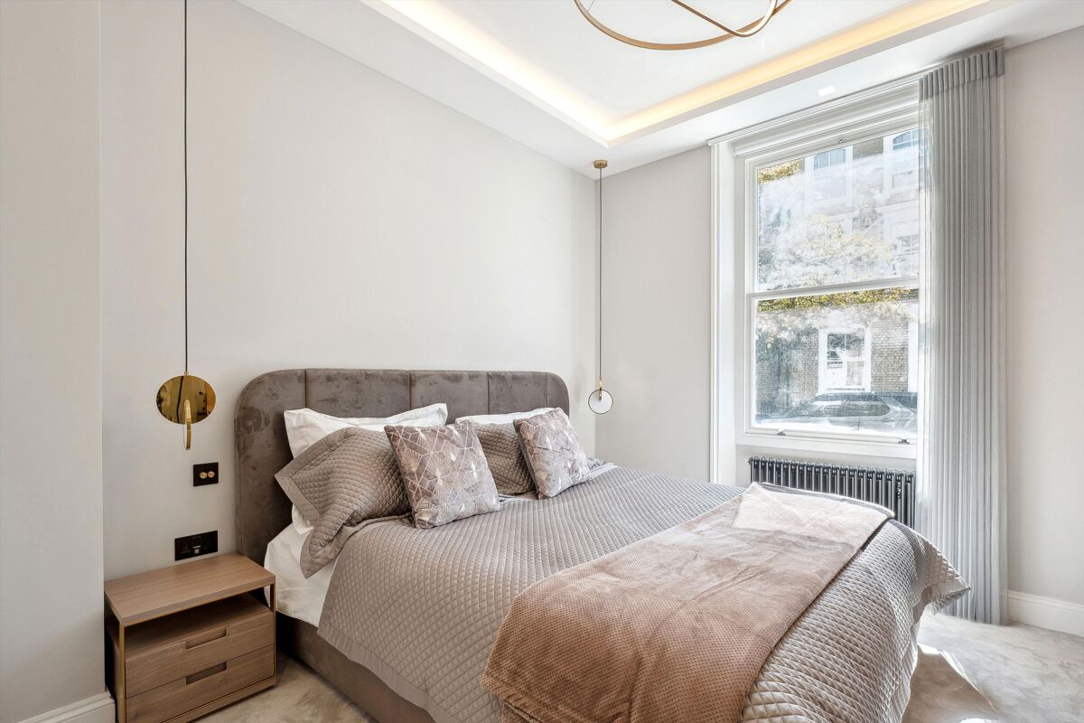 flat to rent in Ifield Road, London, SW10 CHQ012226701 Knight Frank