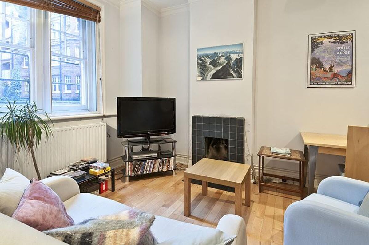 flat to rent in Elm Park Mansions, Park Walk, Chelsea, London SW10