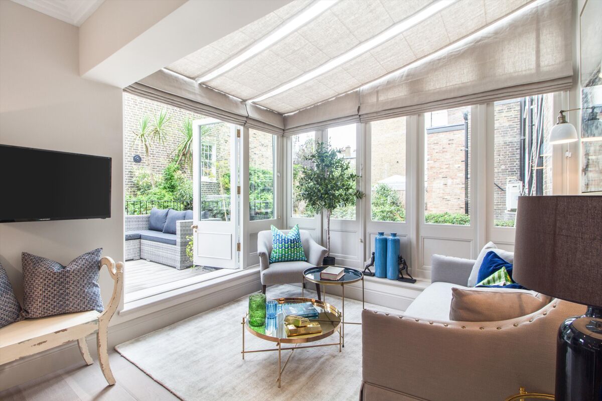 flat to rent in Paultons Square, London, SW3 CHQ012258002 Knight Frank