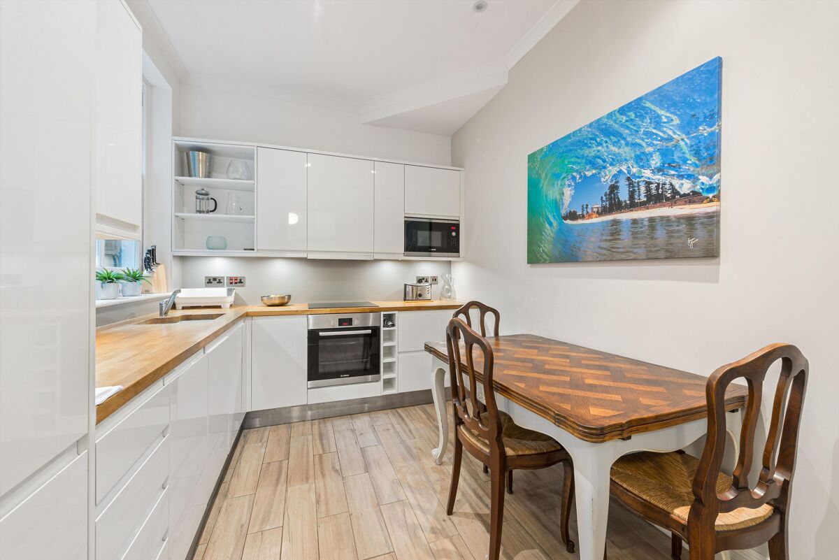 flat to rent in Beaufort Mansions, Chelsea, SW3 CHQ012281014 Knight