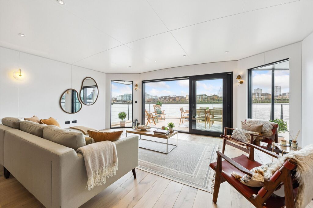 Image of Cheyne Walk, Chelsea, London, SW10