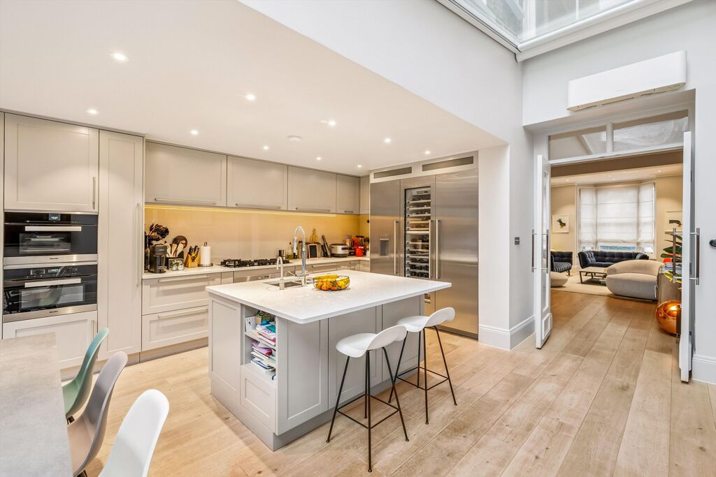 Image of Uverdale Road, Chelsea, London, SW10.