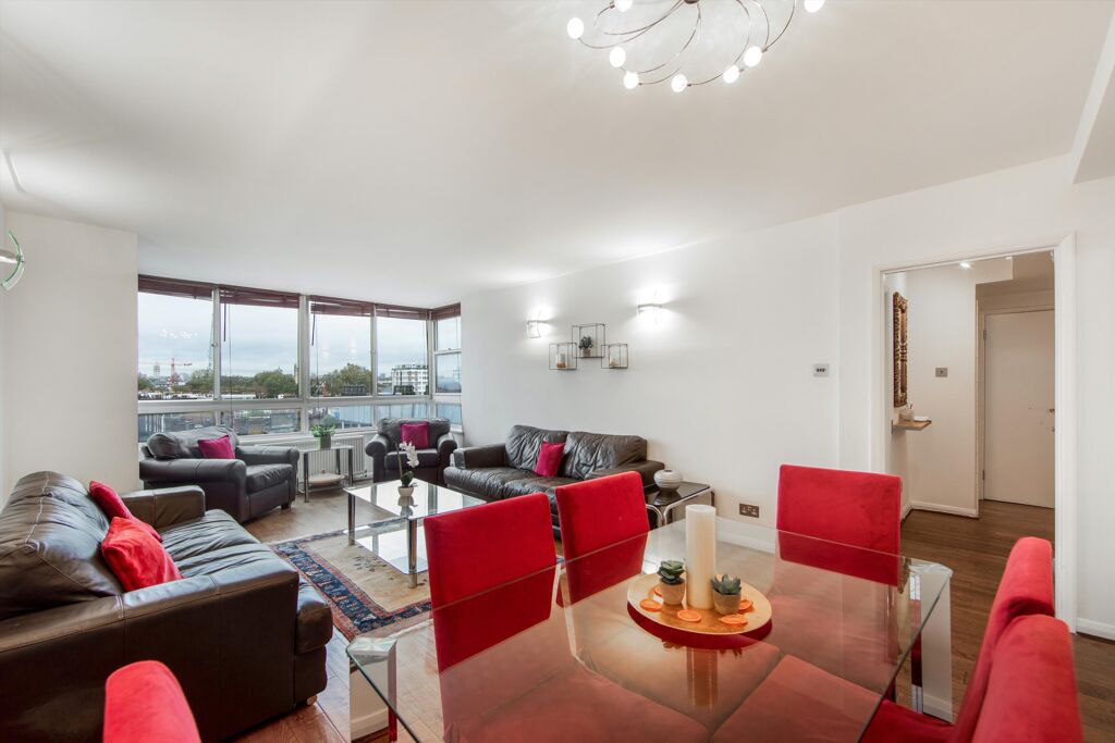 Image of Pier House, Cheyne Walk, Chelsea, London SW3