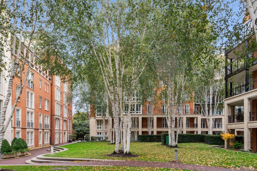 Image of Bredin House, 552 King's Road, London SW10