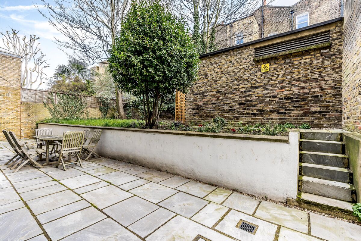 flat to rent in Lamont Road, Chelsea, London, SW10 CHQ307481 Knight