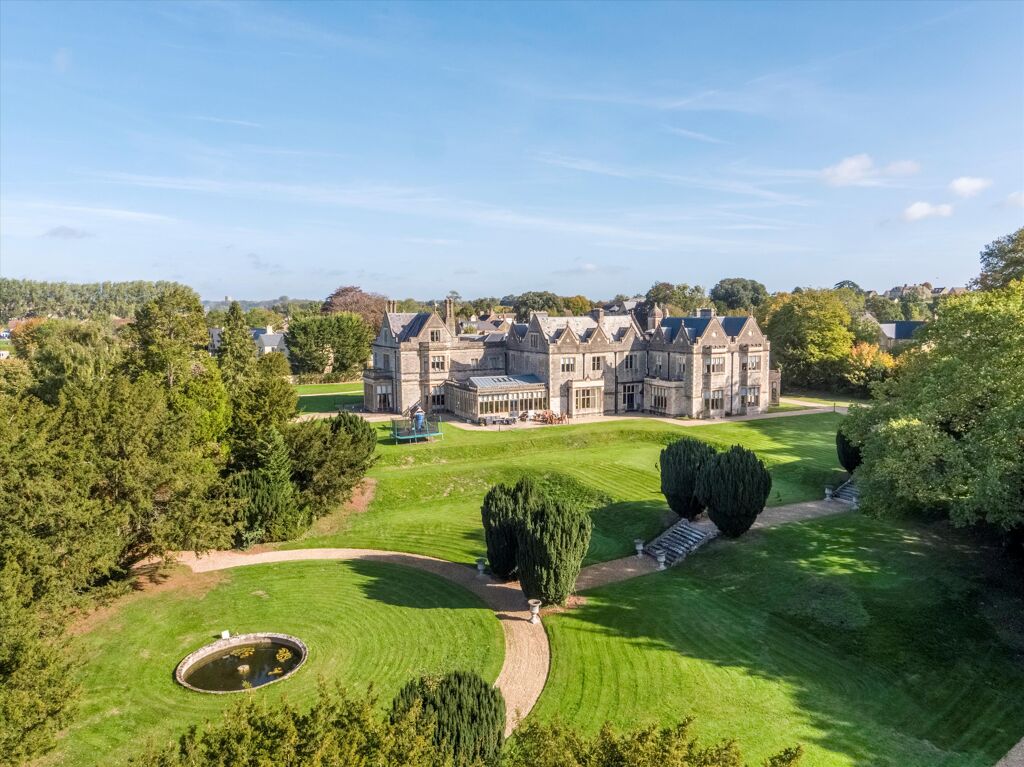 Image of Burton Hill, Malmesbury, Wiltshire, SN16