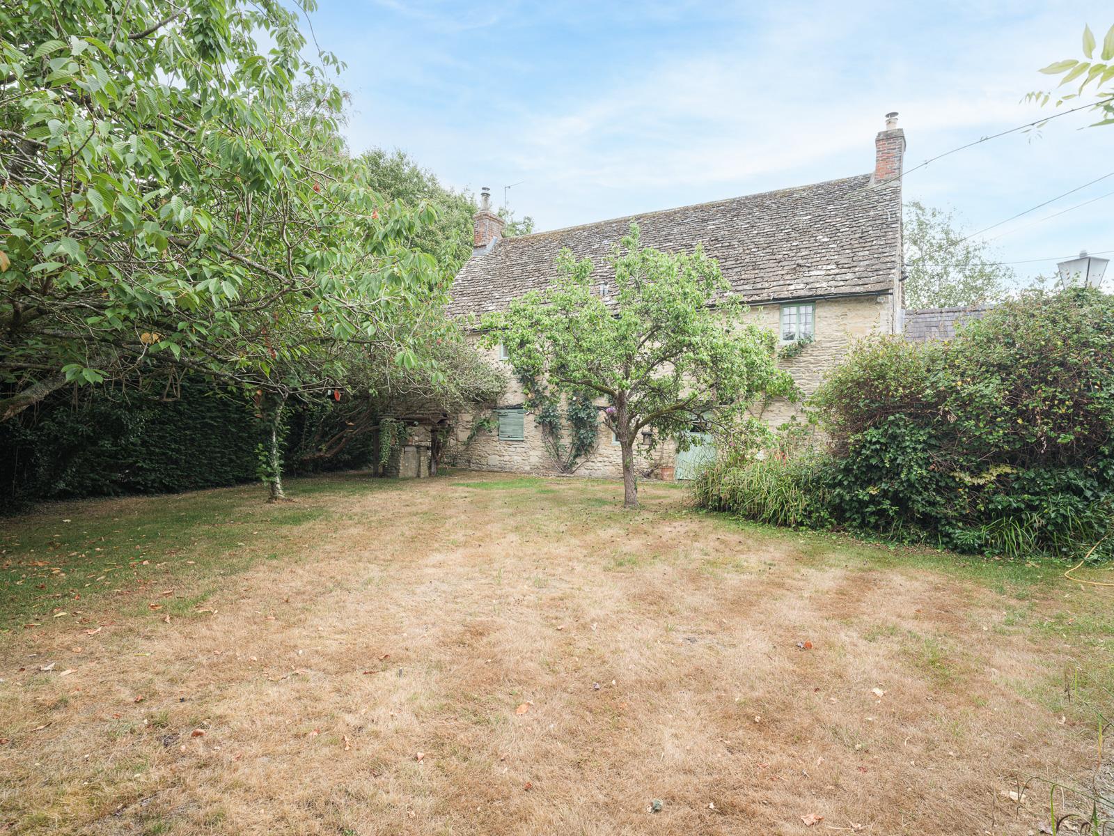 Knight Frank Property cir012404236