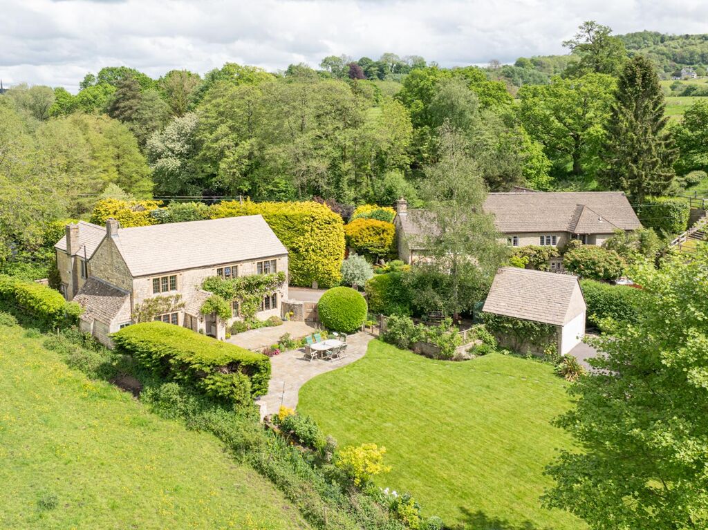 Image of Pincott Lane, Pitchcombe, Stroud, Gloucestershire, GL6