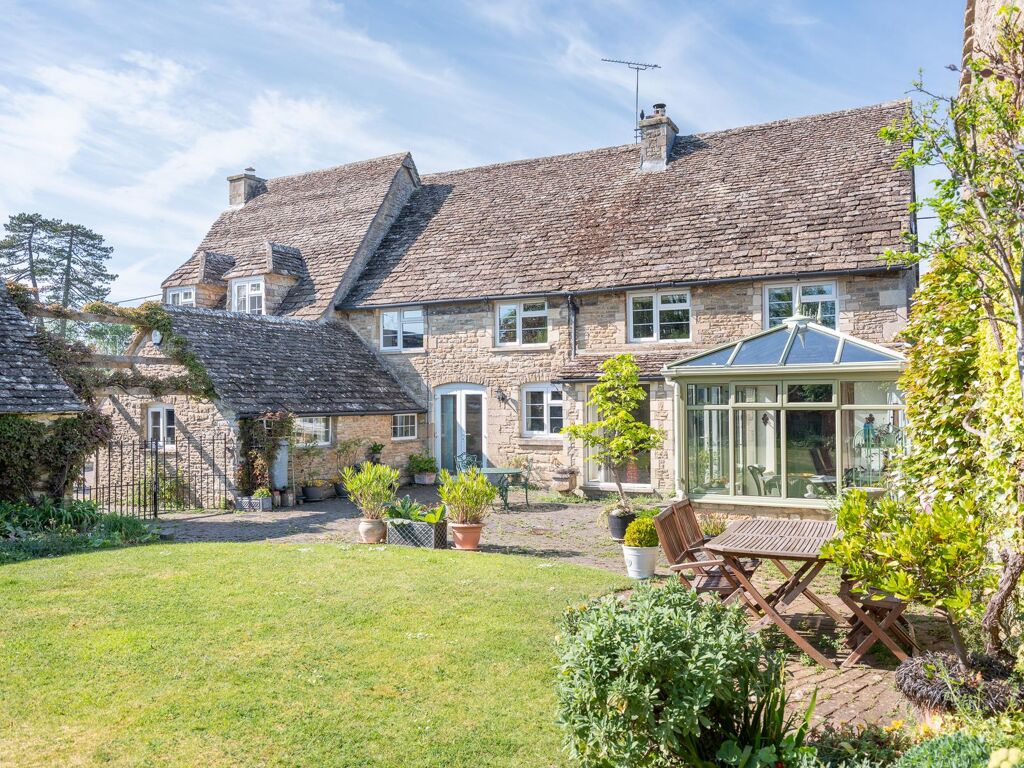 Image of South Cerney, Gloucestershire, GL7