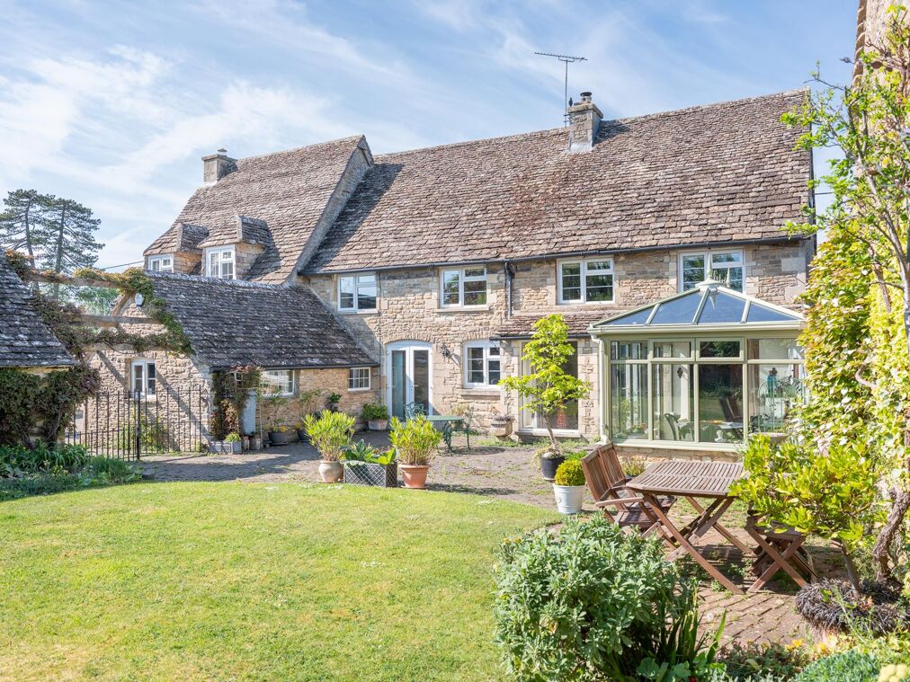 Image of South Cerney, Gloucestershire, GL7