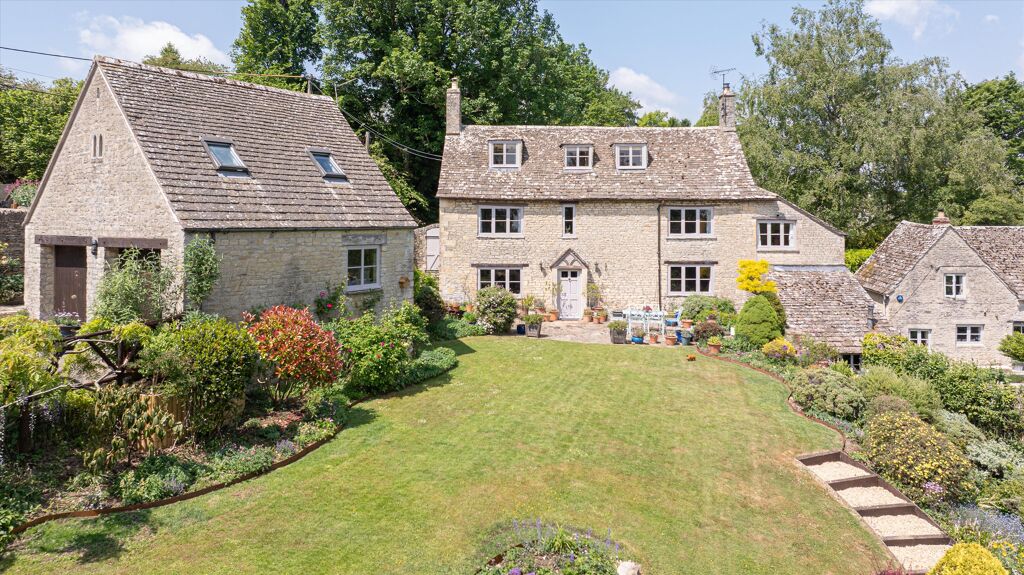 Image of Cheap Street, Chedworth, Cheltenham, Gloucestershire, GL54