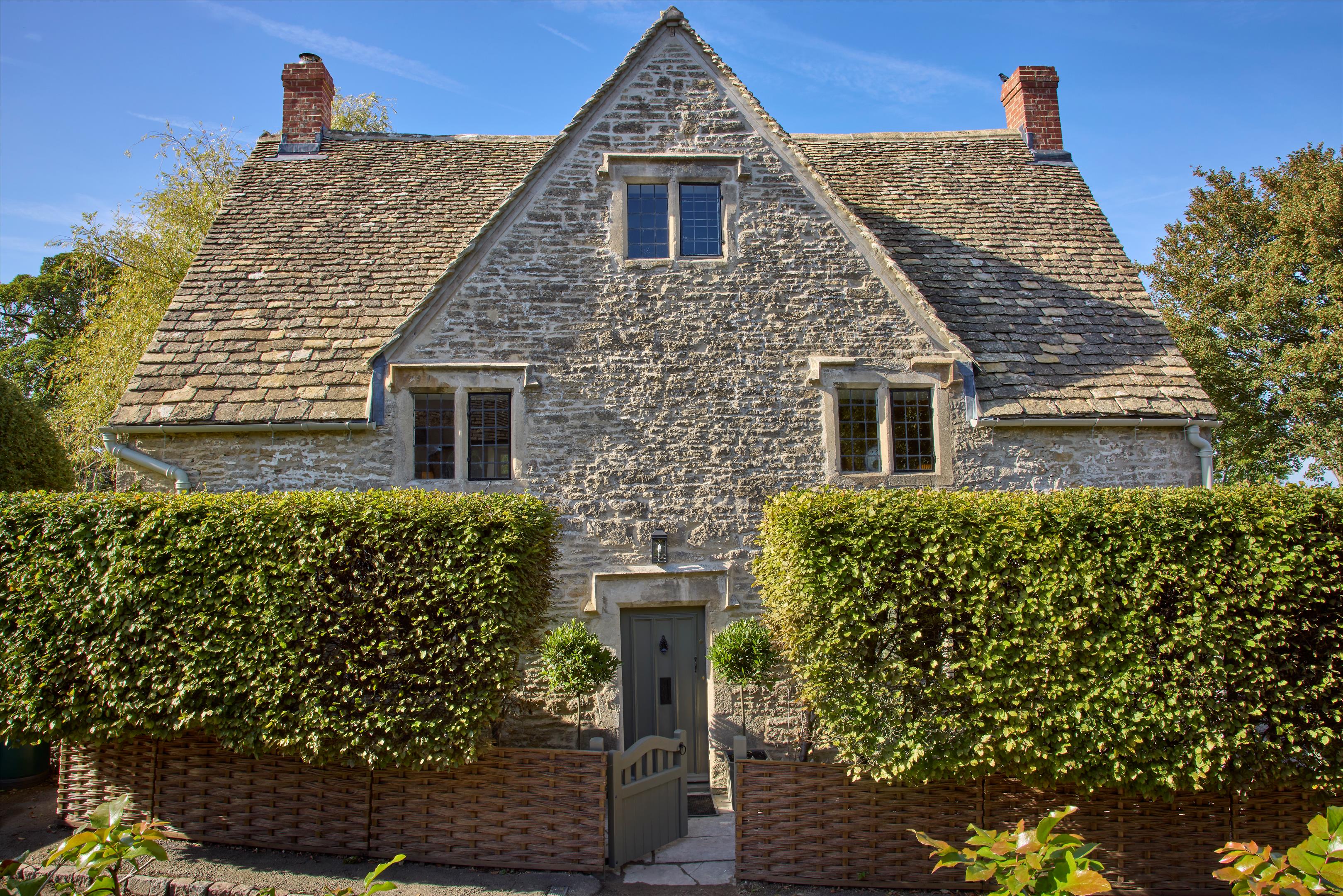 Knight Frank Property cir012520107