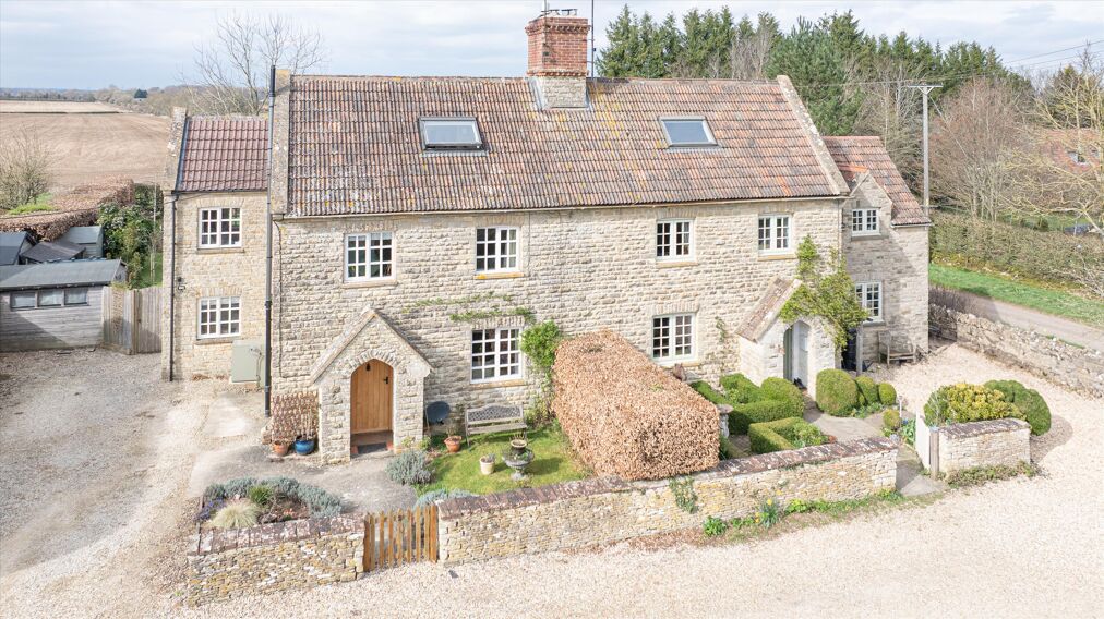 Image of Coln St. Aldwyns, Cirencester, Gloucestershire, GL7