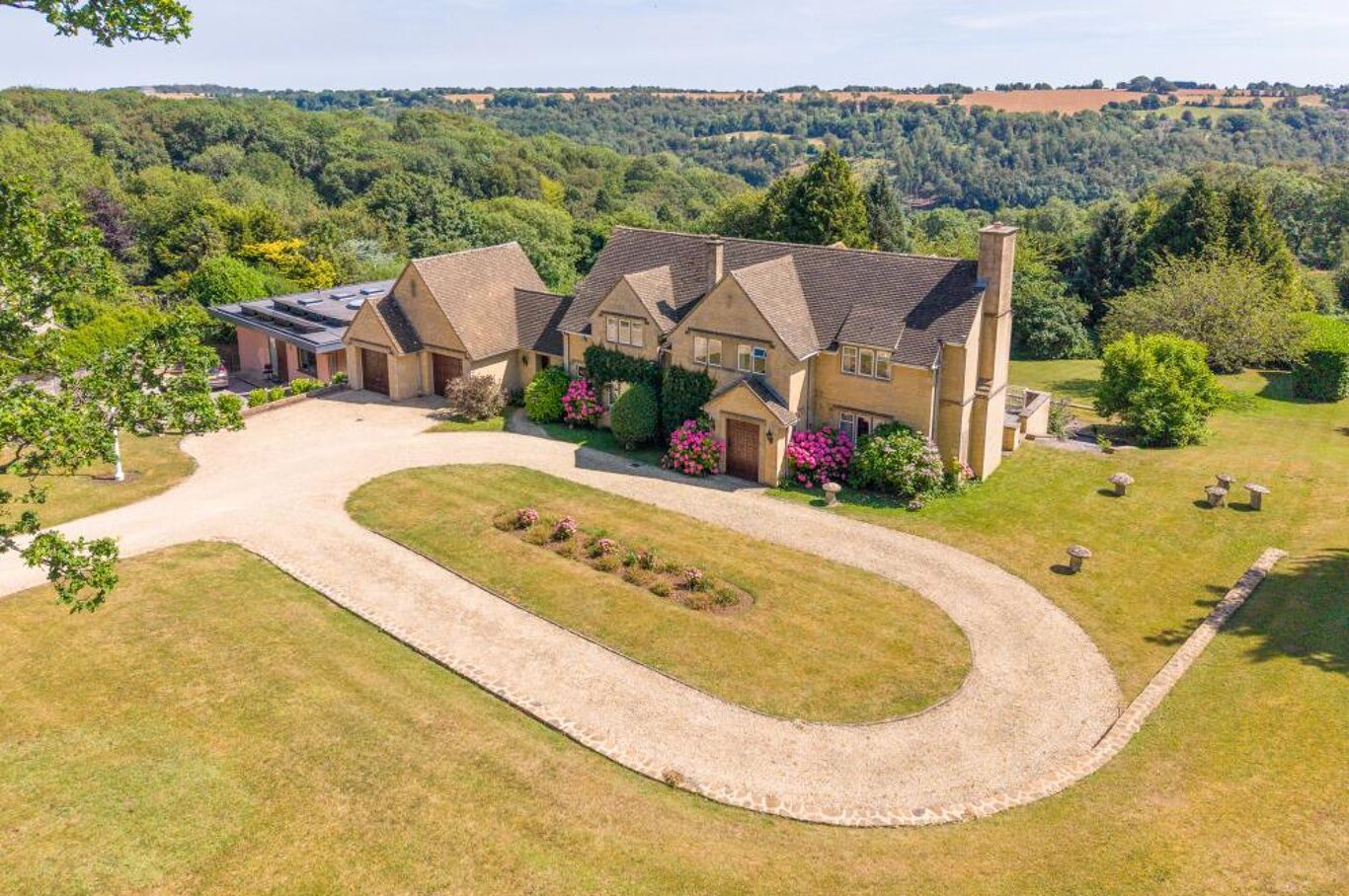 Image of Frithwood, Brownshill, Stroud, Gloucestershire GL6