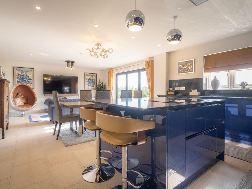 Image of The Shearings, Sutton Benger, Chippenham, Wiltshire, SN15