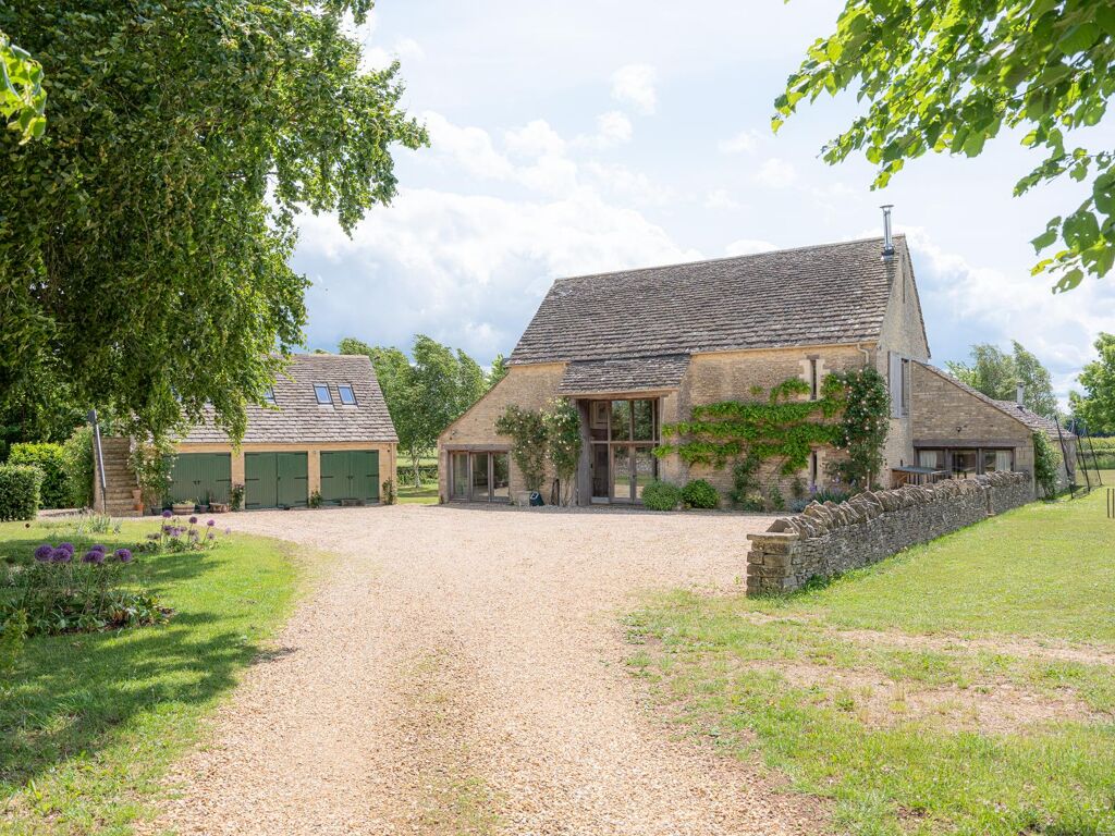 Image of Coln St Dennis, Cheltenham, Gloucestershire, GL54