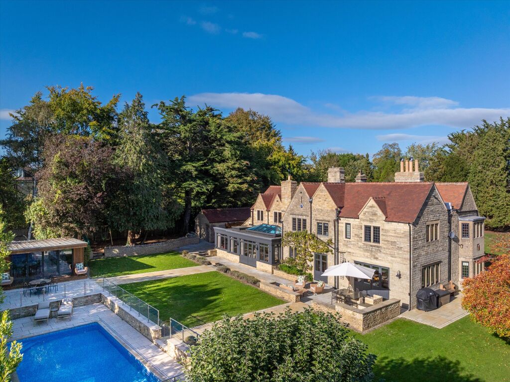 Image of Somerford Road, Cirencester, Gloucestershire, GL7