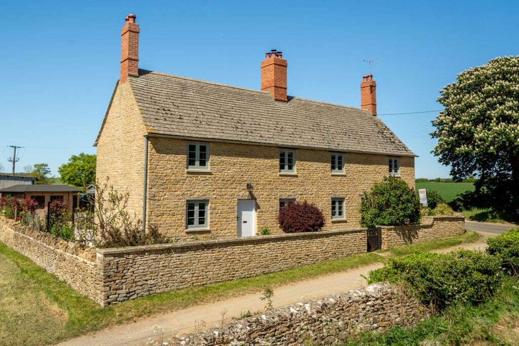 Image of Lechlade, Gloucestershire GL7
