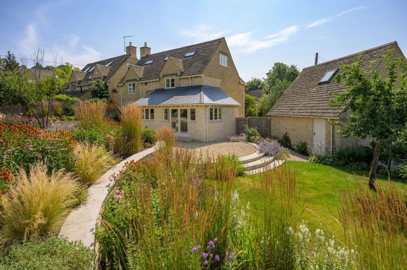Image of Calcot, Coln St.Dennis, Cheltenham, Gloucestershire GL54