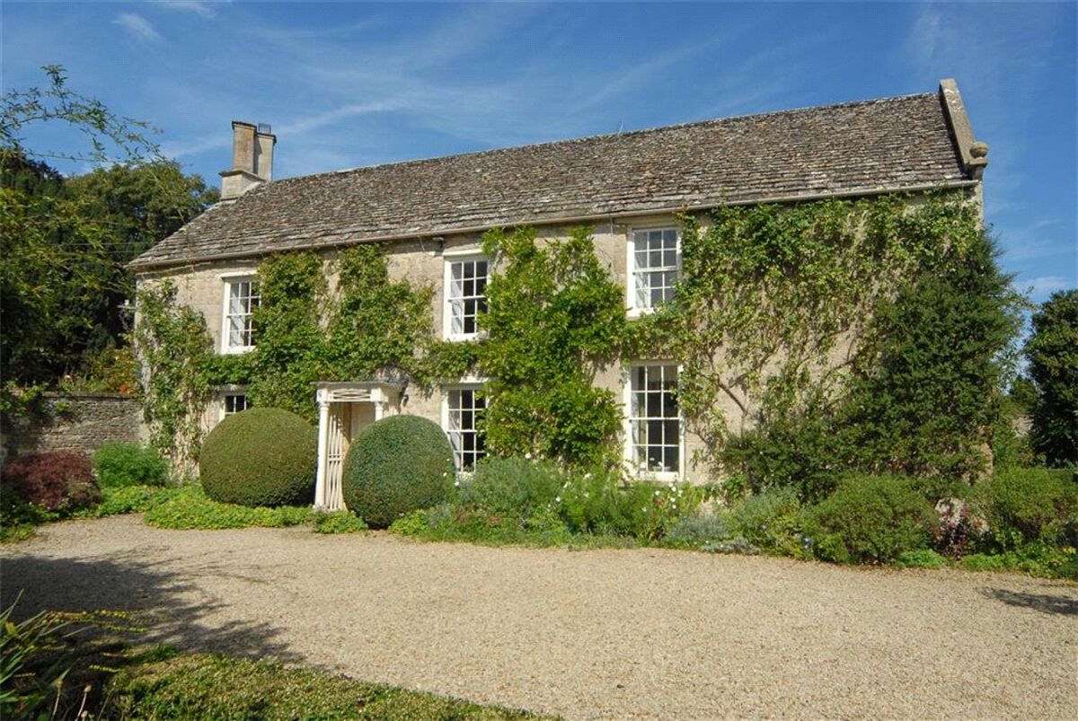 house for sale in Wharf Lane, Lechlade, GL7 CIR050104 Knight Frank