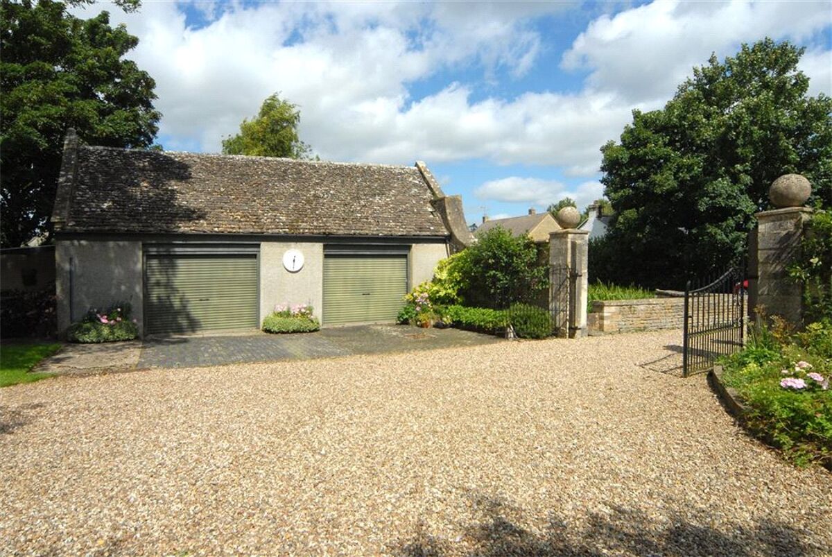 house for sale in High Road, Ashton Keynes, Swindon, Wiltshire, SN6