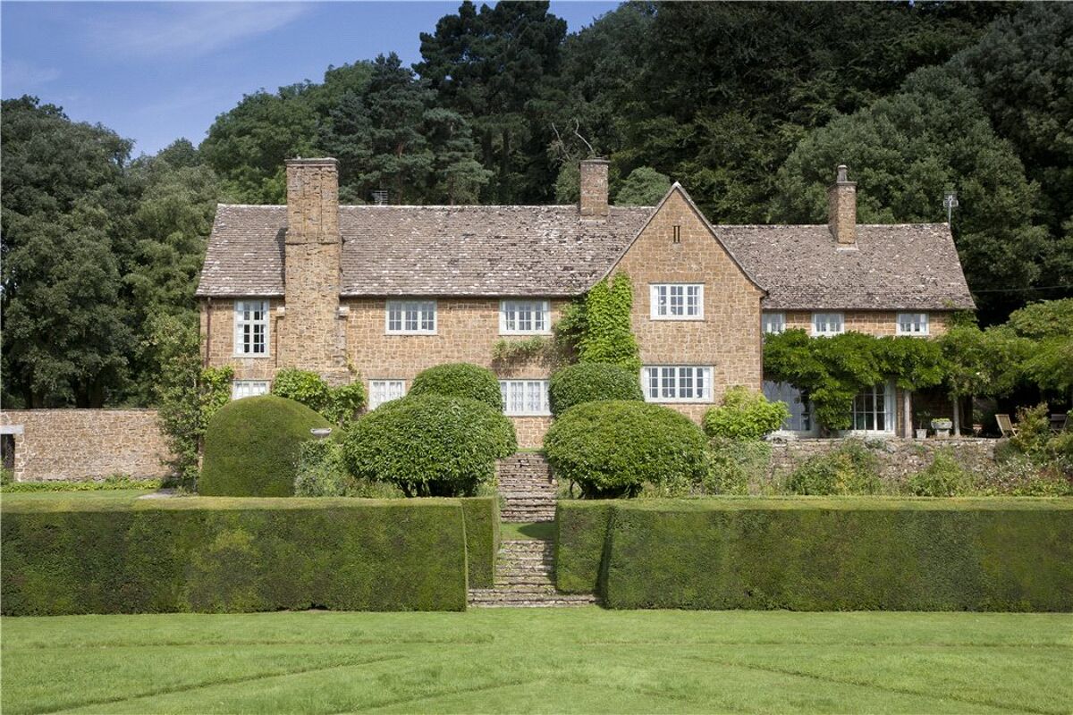 house for sale in Dursley, Gloucestershire, GL11