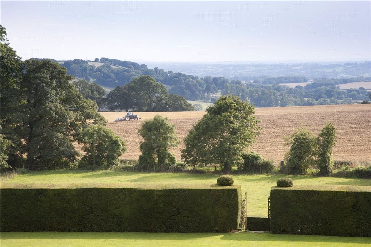 house for sale in Dursley, Gloucestershire, GL11