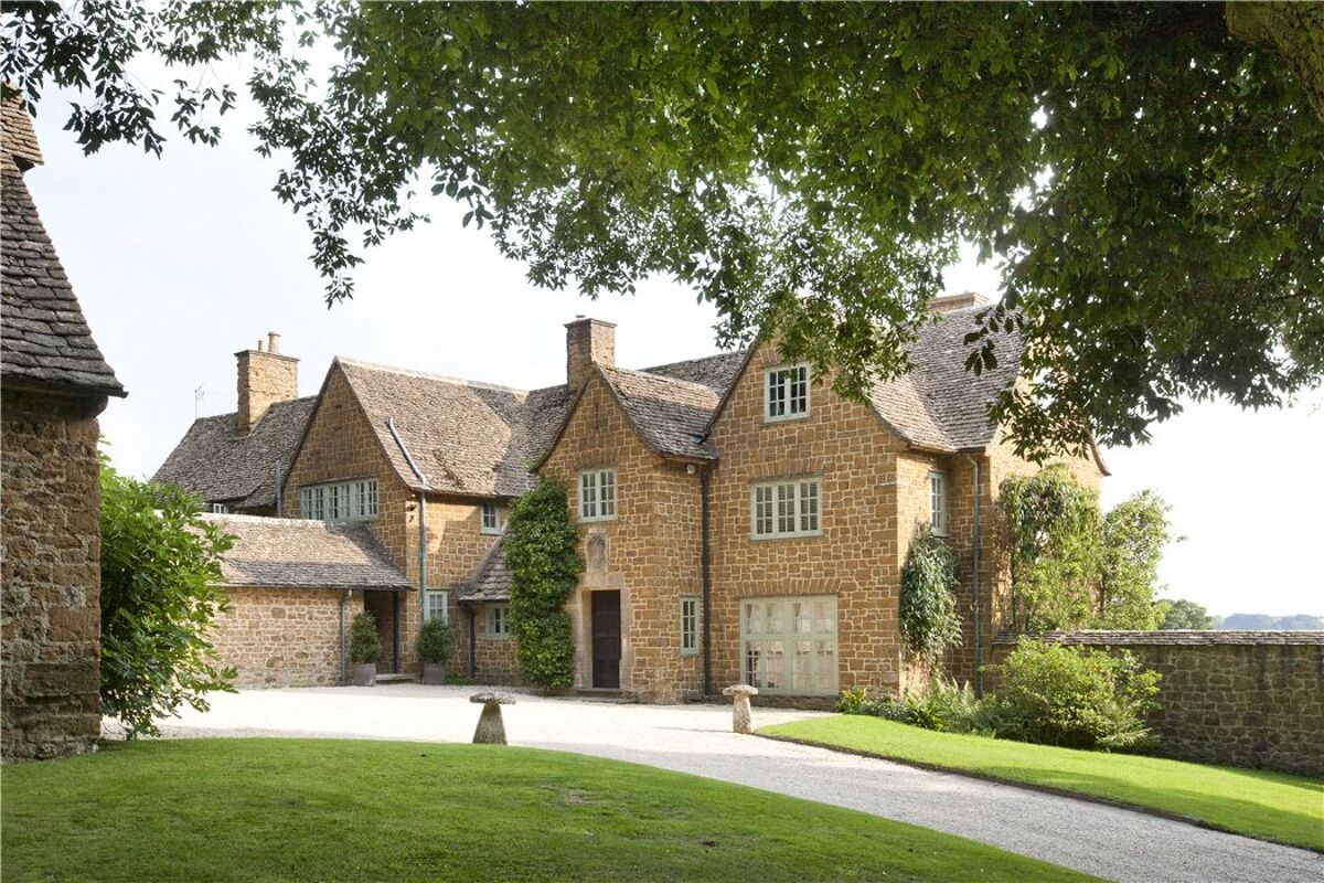 house for sale in Dursley, Gloucestershire, GL11