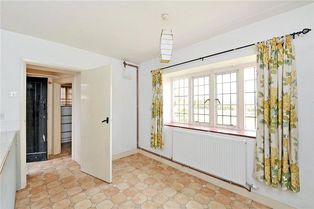 house for sale in Manor Farm Cottages, Lower End, Daglingworth, Cirencester, GL7 CIR120356