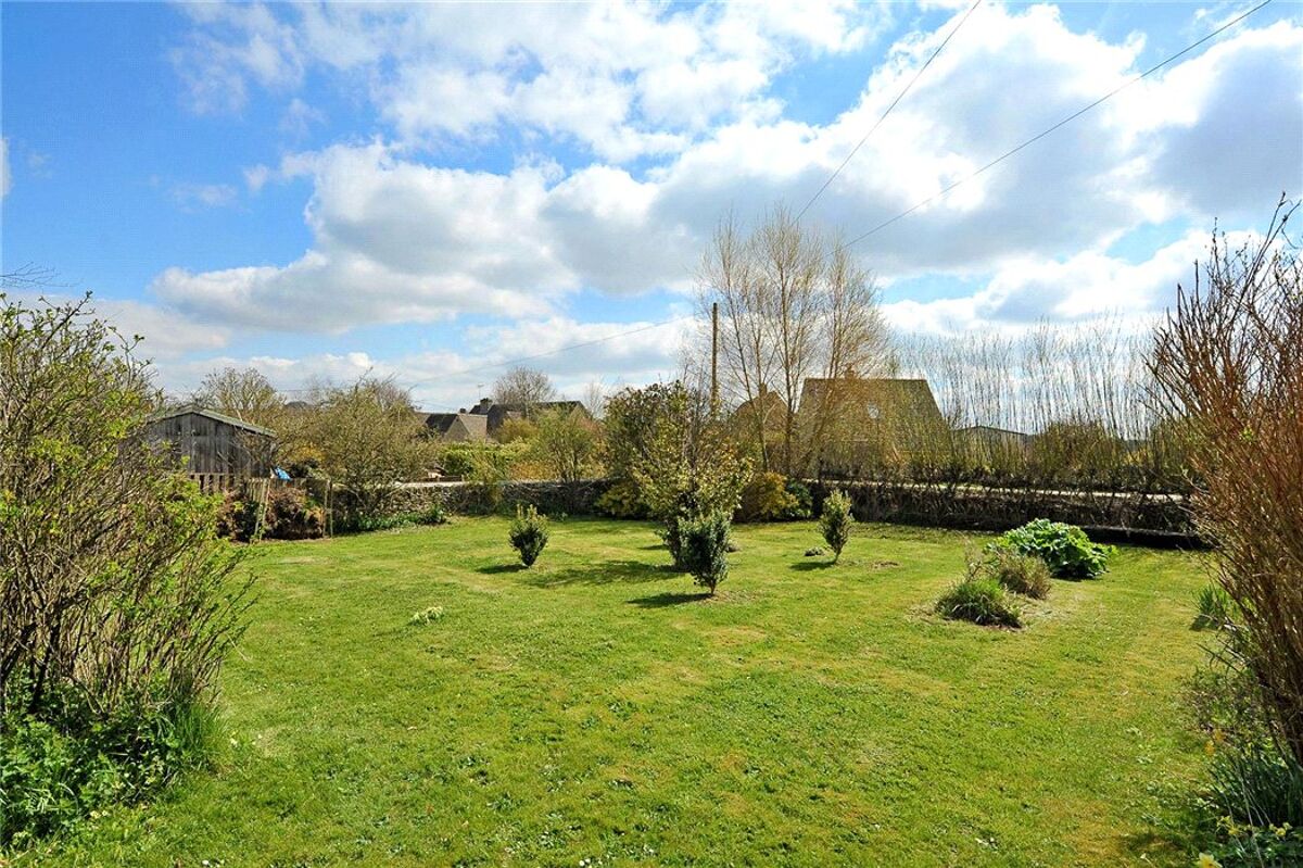 house for sale in Manor Farm Cottages, Lower End, Daglingworth, Cirencester, GL7 CIR120356