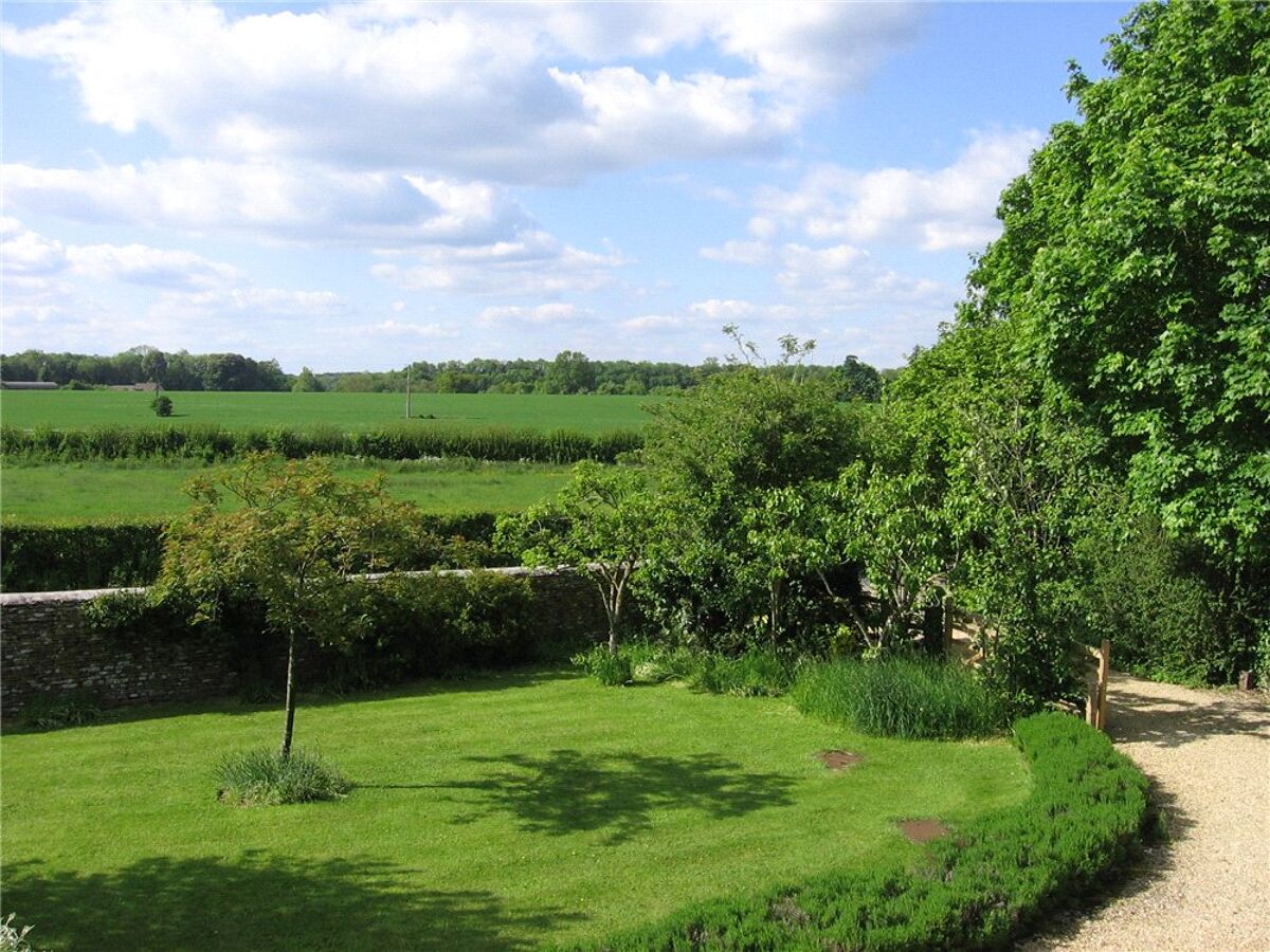 house for sale in Kemble, Cirencester, Gloucestershire, GL7 CIR120378