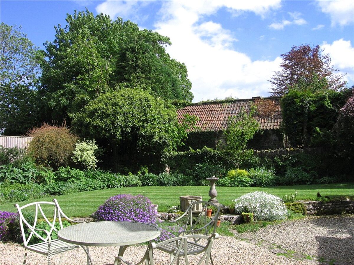 house for sale in Kemble, Cirencester, Gloucestershire, GL7 CIR120378