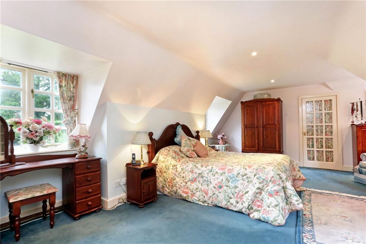 house for sale in Pinfarthings, Amberley, Stroud, Gloucestershire, GL5