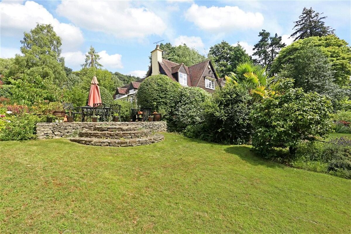 house for sale in Pinfarthings, Amberley, Stroud, Gloucestershire, GL5