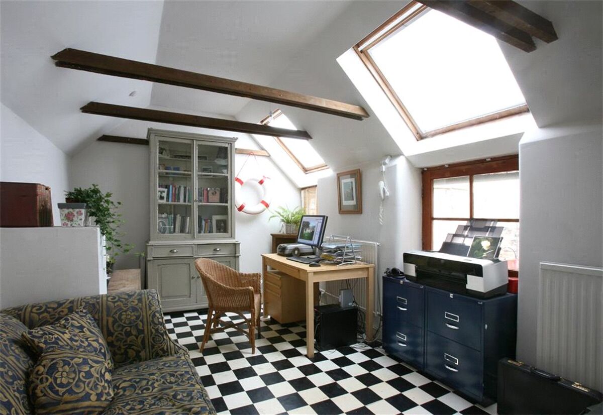 house for sale in Aldsworth, Cheltenham, GL54 CIR160254 Knight Frank