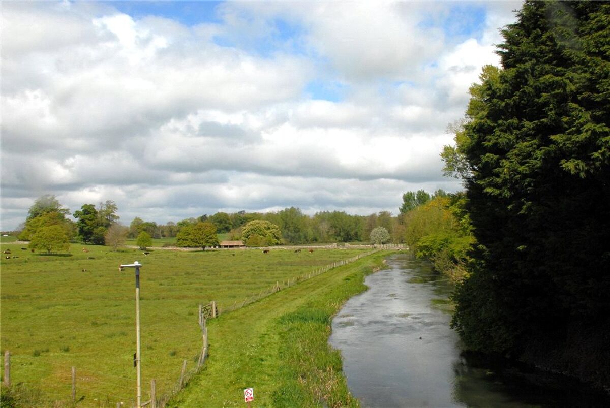 house for sale in Milton Street, Fairford, GL7 CIR160312 Knight Frank