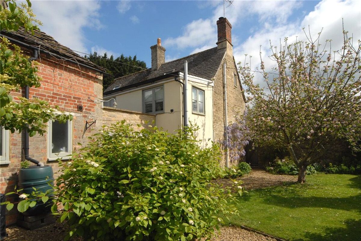 house for sale in Milton Street, Fairford, GL7 CIR160312 Knight Frank