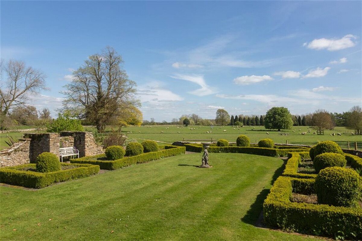 house for sale in Upton, Tetbury, Gloucestershire, GL8 CIR170033